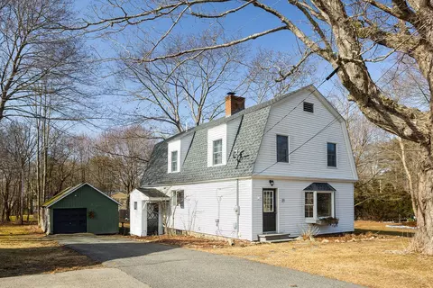 21 Organug Rd, York, ME 03909