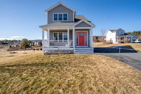 12 Castle Rock Dr, Cumberland, ME 04021
