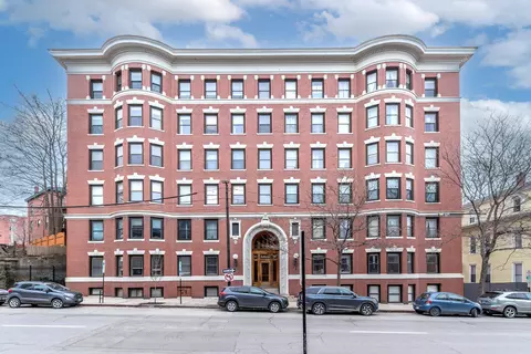 180 High St #21, Portland, ME 04101