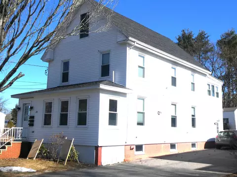 124 W Pleasant St, Westbrook, ME 04092