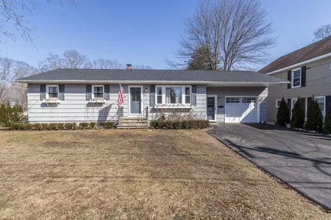 67 Myrtle St, Westbrook, ME 04092