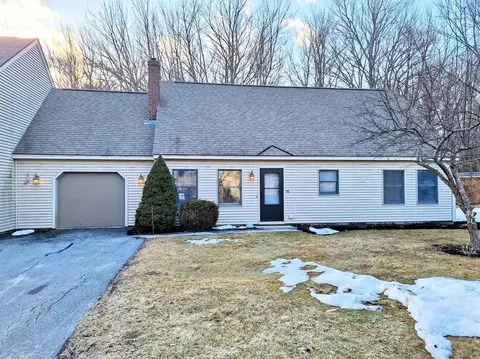 26 Cedarbrook Dr #26, Scarborough, ME 04074