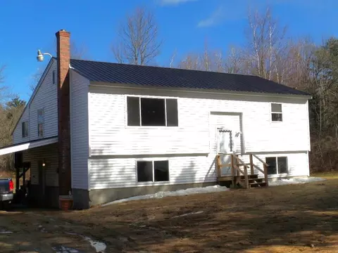 1324 Albion Rd, Winslow, ME 04901