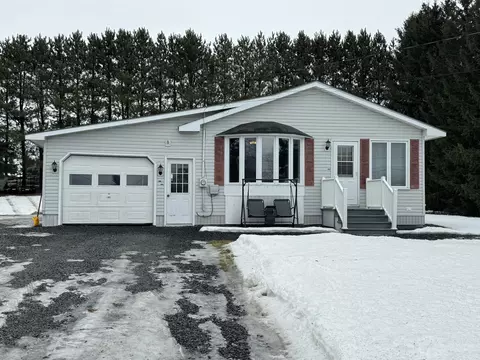 606 Lake Shore Rd, Madawaska, ME 04756