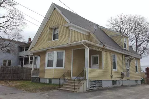 137 Prospect Ave, Lewiston, ME 04240