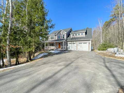6 Overlook Rd, Windham, ME 04062