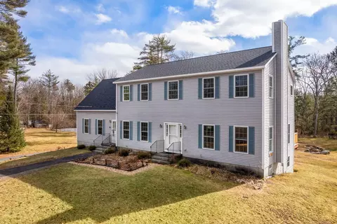 886 Littlefield Rd, Wells, ME 04090