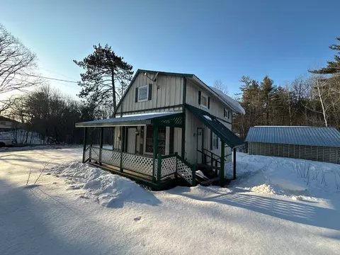 17 E Madrid Rd, Phillips, ME 04966