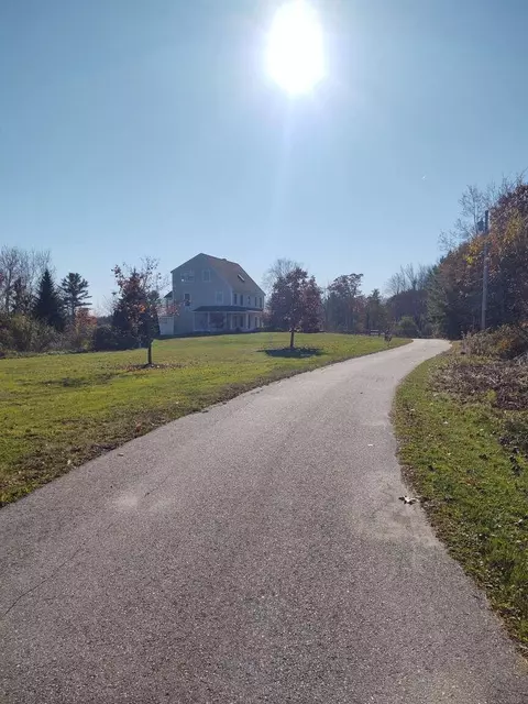 24 Bickford St, Scarborough, ME 04074
