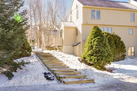 2290 Maple Dr #2290, Carrabassett Valley, ME 04947