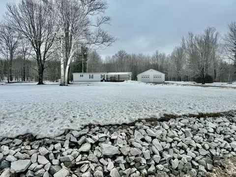 1155 Franklin Rd, Jay, ME 04239