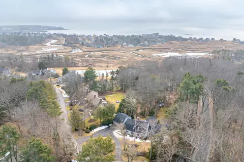 1 Governors Way, Kennebunk, ME 04043