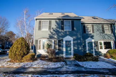30 Baldwin Dr #30, Bangor, ME 04401