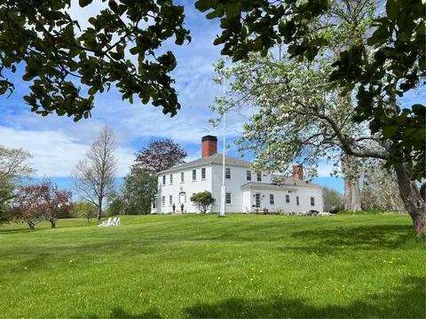 142 Castine Rd, Castine, ME 04421