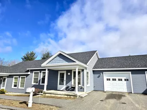 3 Blueberry Ln #32, Standish, ME 04084