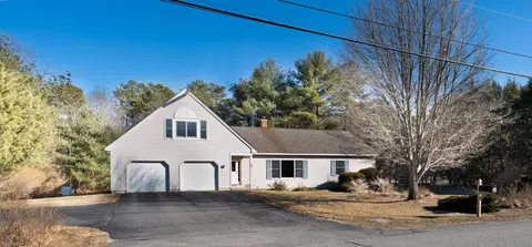 34 Beech Dr, Brunswick, ME 04011