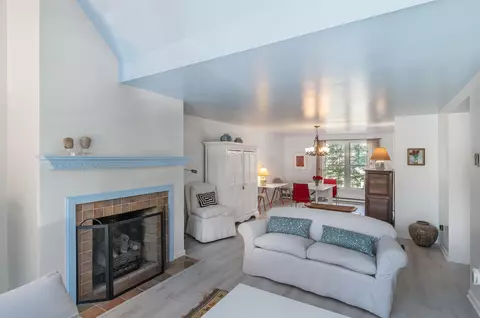 36 Concord Pl #36, Cape Elizabeth, ME 04107