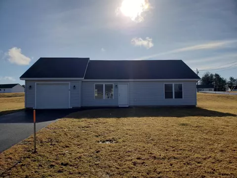 6 Adams Way #25, Hampden, ME 04444