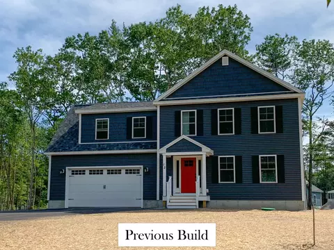 7 Nautilus Dr, Brunswick, ME 04011