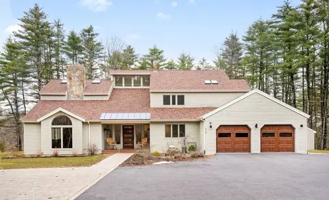 72 Stroudwater Rd, Portland, ME 04102