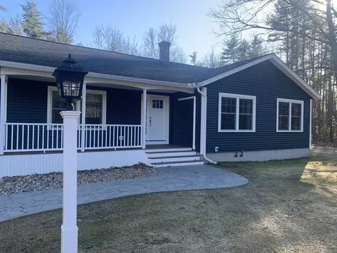 92 Sand Pond Rd, Sanford, ME 04073