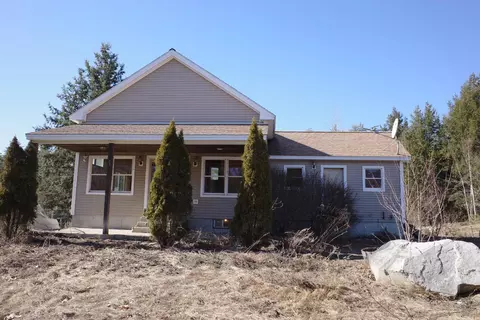 60 Sebago Rd, Baldwin, ME 04024