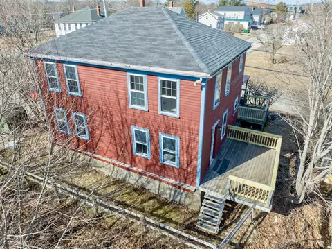 38 Court St, Machias, ME 04654