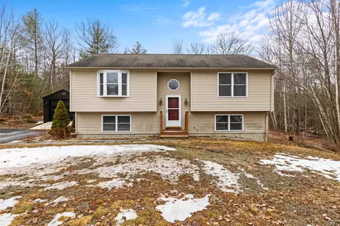 55 Stonecrest Dr, Limington, ME 04049