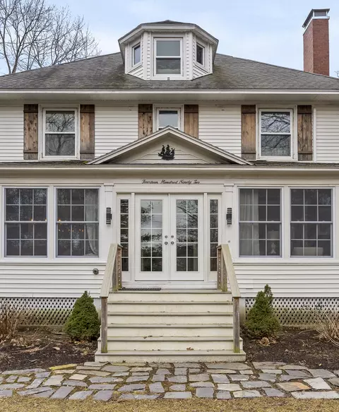 1492 Westbrook St, Portland, ME 04102