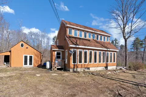 233 Maplecrest Rd, Parsonsfield, ME 04047