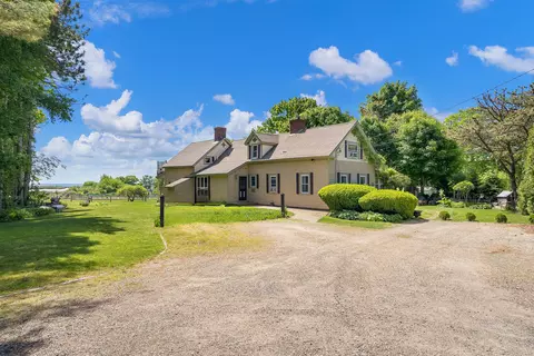 622 Main St, Ogunquit, ME 03907