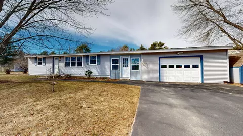 23 Sterling Rd, Auburn, ME 04210