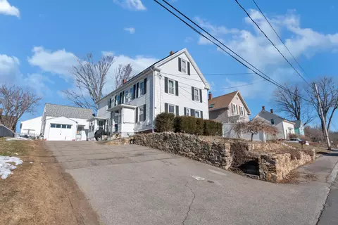 25 Tibbetts St, South Berwick, ME 03908