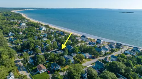 7 Fairhaven Ave, Saco, ME 04072