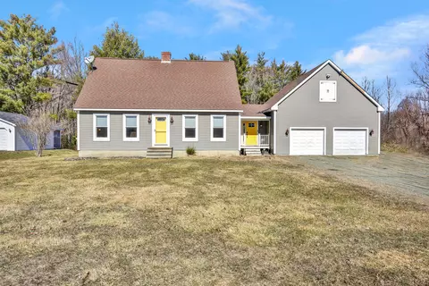 21 Valley Farms Rd, Fairfield, ME 04937