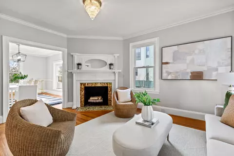 36 Taylor St, Portland, ME 04102