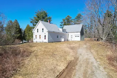 18 Ludwig Rd, Dresden, ME 04342