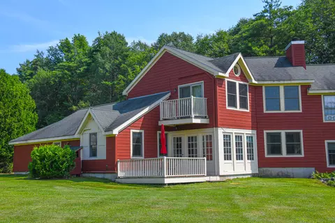 37 Winsor Green Rd #30, Naples, ME 04055