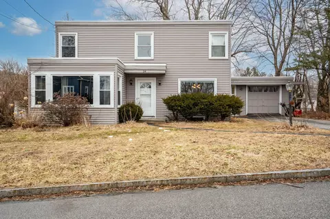 24 Caron Ln, Auburn, ME 04210