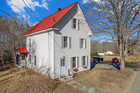 1591 Old Augusta Rd, Waldoboro, ME 04572