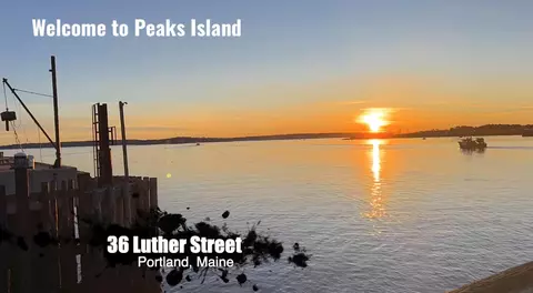 36 Luther St, Peaks Island, ME 04108