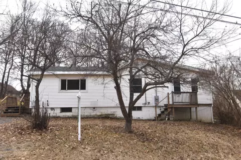 35 Century St, Brewer, ME 04412