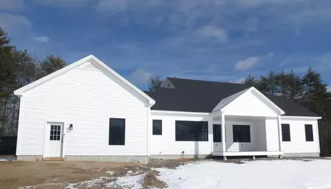 811 Sokokis Ave, Limington, ME 04049