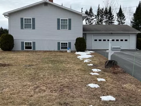 11 Forest Ave, Caribou, ME 04736