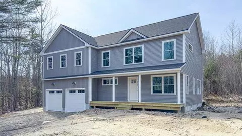210 Middle Rd, Naples, ME 04055