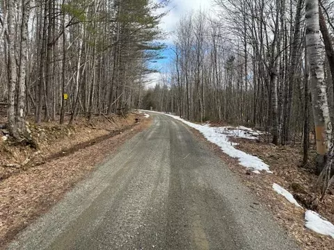 119 Fletcher Mountain Road, Concord Twp, ME 04920