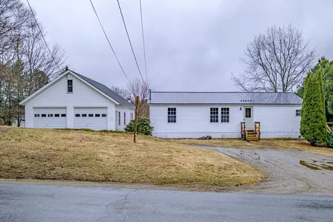 539 Lowelltown Rd, Wiscasset, ME 04578