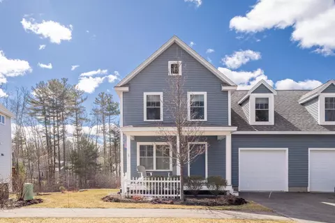 34 Webhannet Pl #34, Kennebunk, ME 04043