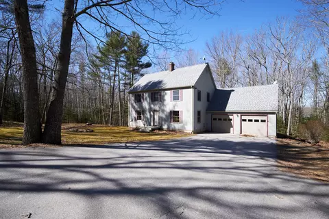 65 Crawford Hill Rd, Warren, ME 04864