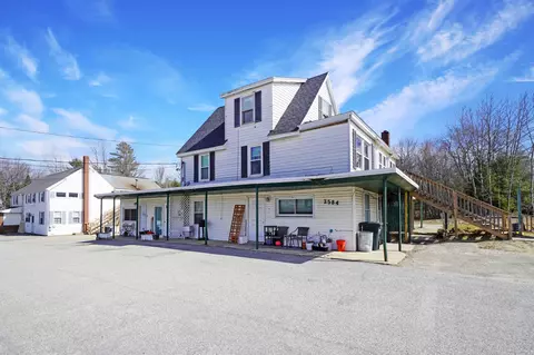 2584 Hotel Rd, Auburn, ME 04210